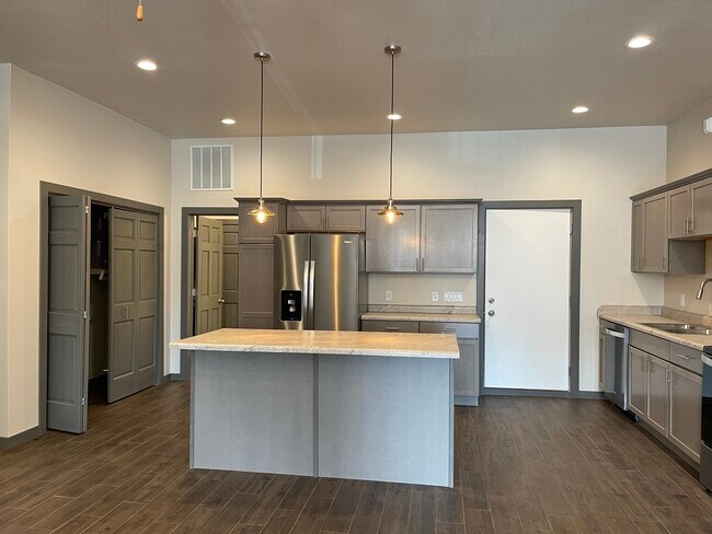 Foto del edificio - 219 Main St