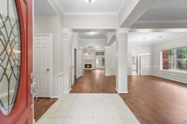 Foto del edificio - 3806 Deer Falls Ct