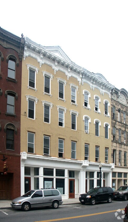 Building Photo - Shwartz Bldg