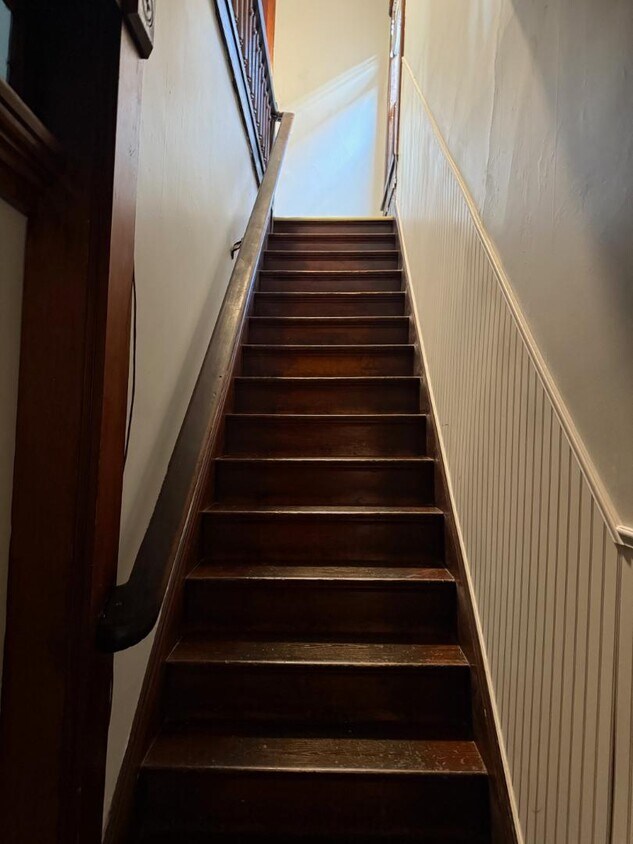 Foto principal - 1603 E Oak St