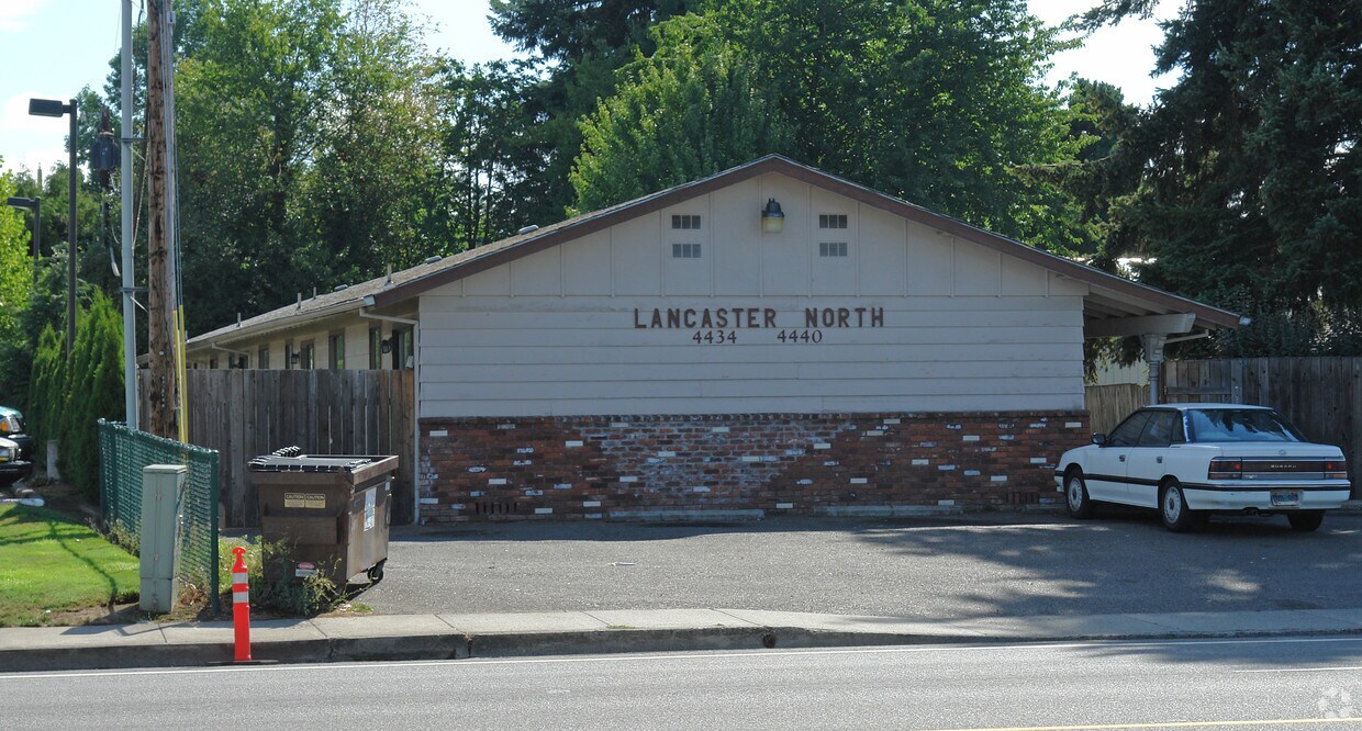 Foto del edificio - Lancaster North