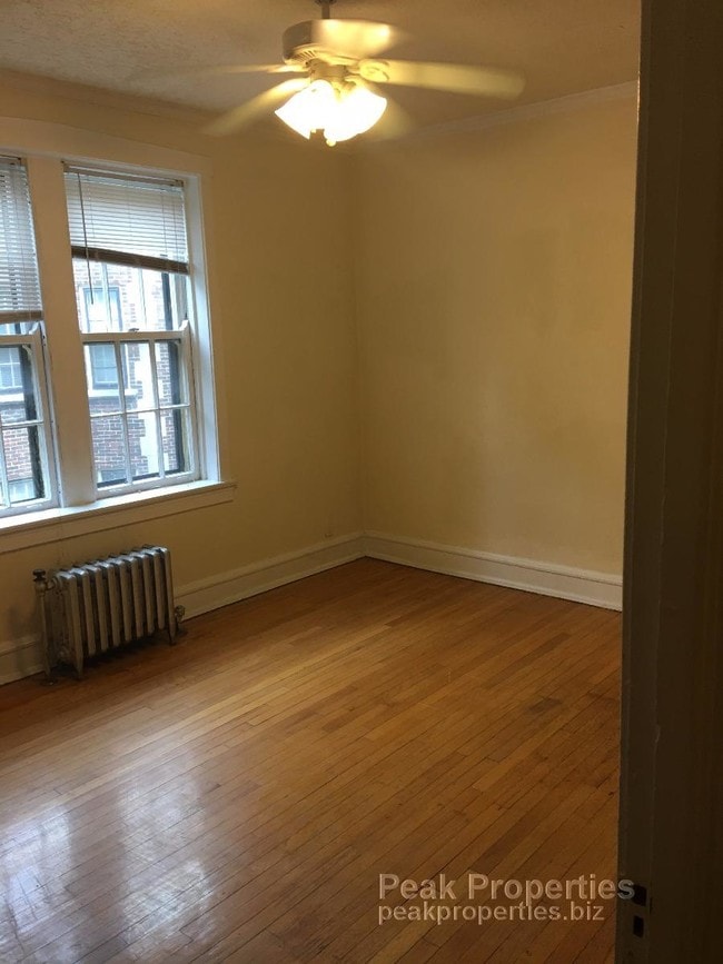 Building Photo - 617 Sheridan Sq