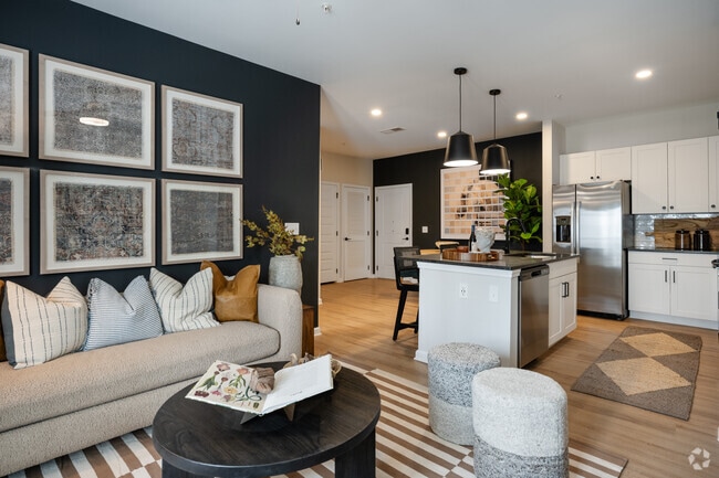Interior Photo - Evolve at Homestead