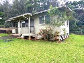 Building Photo - 95-197 Waimakua Dr