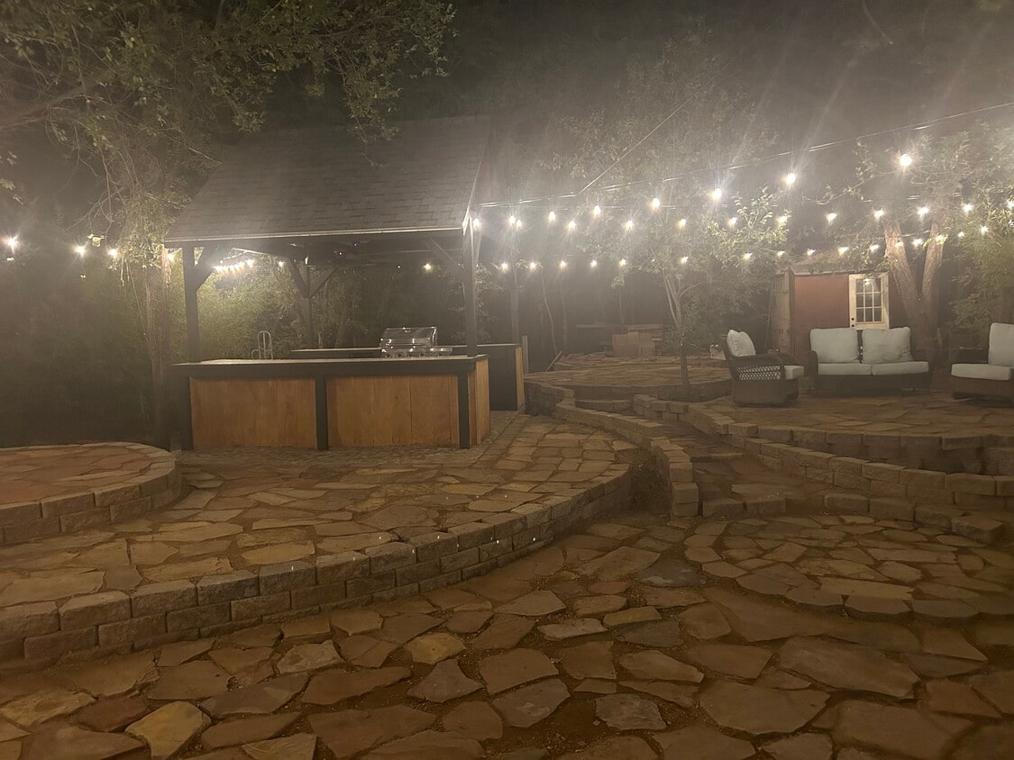 Primary Photo - Panda House