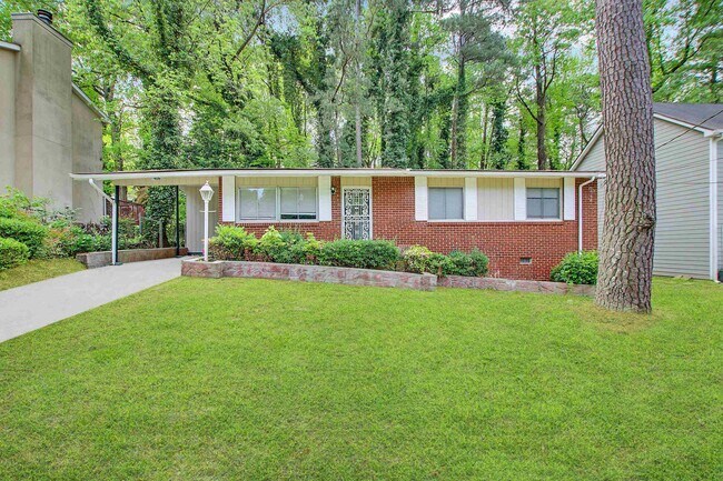 Foto del edificio - 2848 Baker Ridge Dr NW