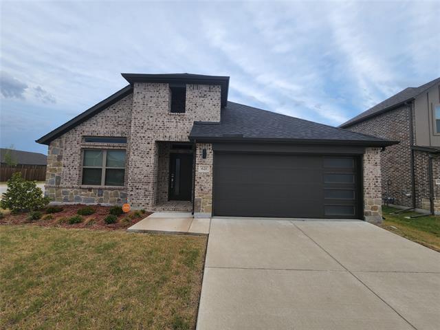 Building Photo - 621 Maple Leaf Way