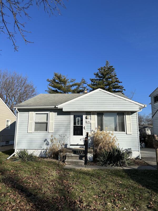 Building Photo - 7961 Huron St