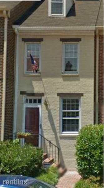 Primary Photo - 625 S Columbus St
