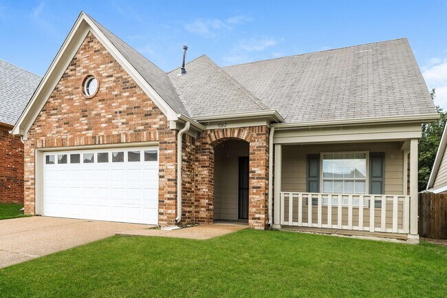 Building Photo - 9762 Misty Pine Dr