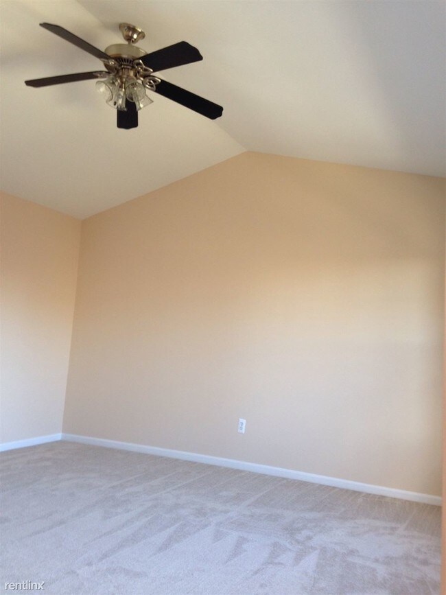 Foto del edificio - 2 br, 3.5 bath Condo - Chelsea Square Condos