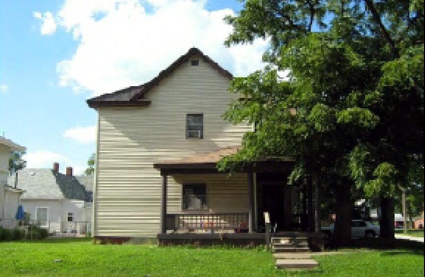 Primary Photo - 511 W Harrison