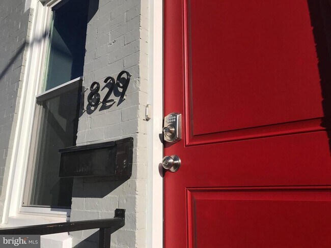 Foto del edificio - 1829 N Ringgold St