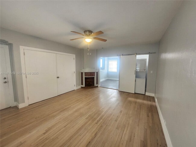 Building Photo - 1557 Euclid Ave