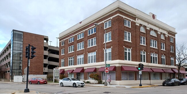 Building Photo - City Center Lofts