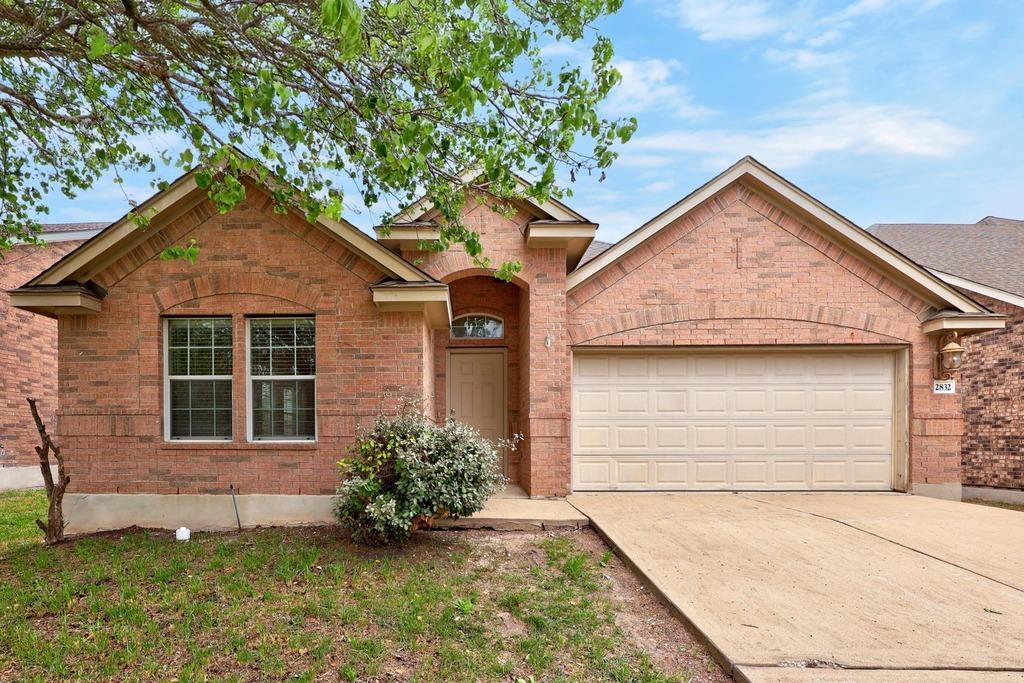 Primary Photo - 2832 Mission Tejas Dr