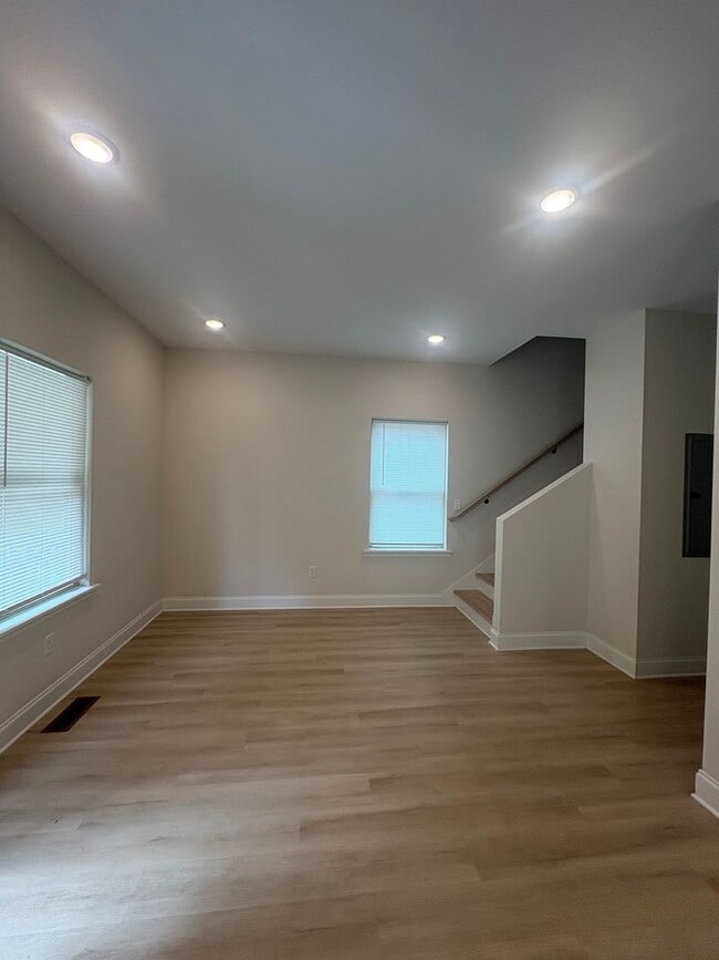 Building Photo - 3 Bedroom 2.5 Bath New Build 2024 House