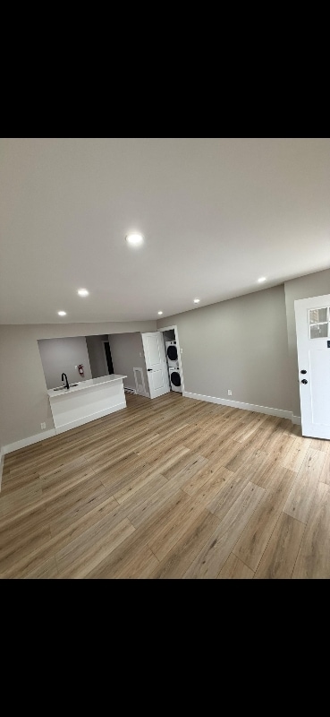 Foto del edificio - 319 Columbia Ave