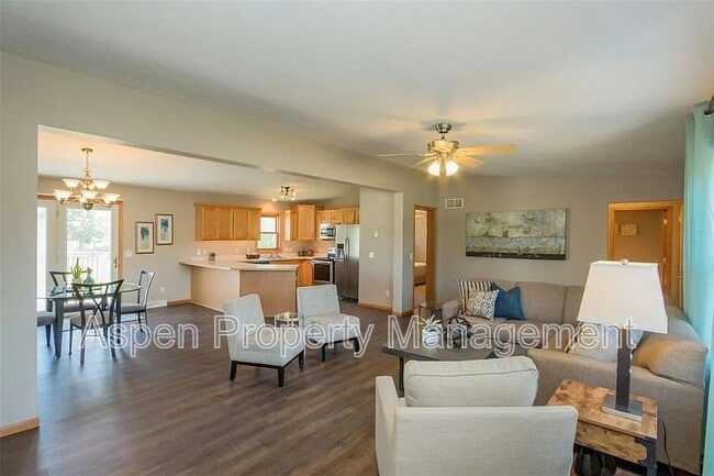 Foto del edificio - 117 Buckeye Ln