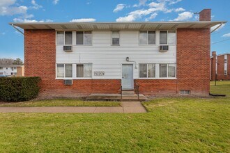 Building Photo - 2907 Ronan St