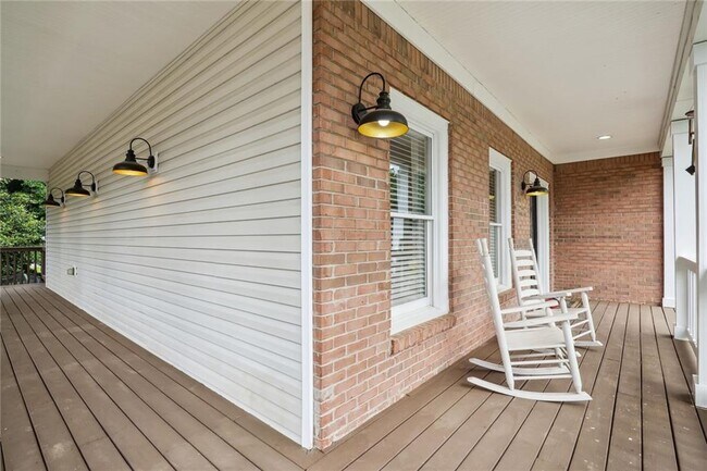 Building Photo - 4668 Gilhams Rd
