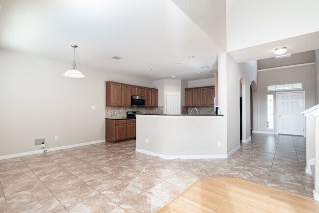 Foto del edificio - Charming & Spacious Home