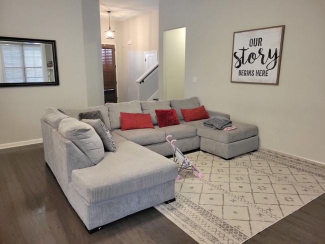 Foto del edificio - 7762 Shadowcrest Rd