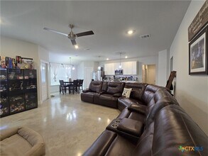 Building Photo - 1051 LEXINGTON Dr