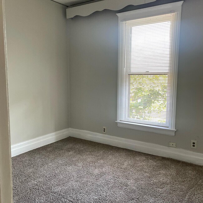 Building Photo - 4015 Whitney St