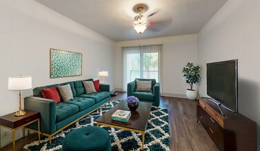 silNZSp4vwlfNz8xA6pS.jpg - Sun Bay Palms at South Tampa