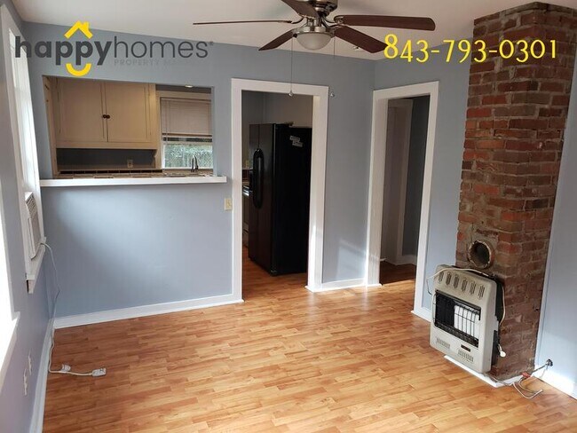 Building Photo - 31 Oak Forest Dr