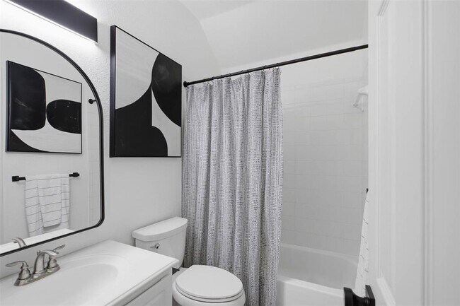 Foto del edificio - 1833 Paradise Ridge Dr
