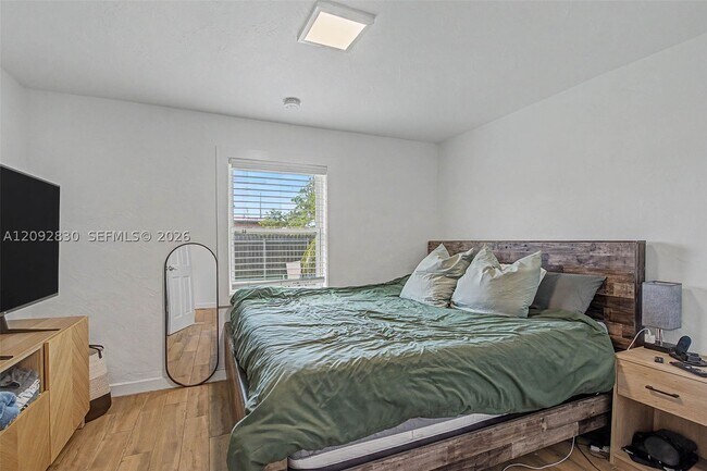 Foto del edificio - 5910 SW 62nd St