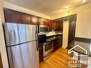 Building Photo - 4180 N Marine Dr