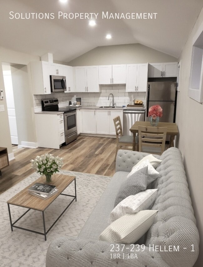 Building Photo - **ALL INCLUSIVE 1 Bedroom with Vaulted Ceiling.