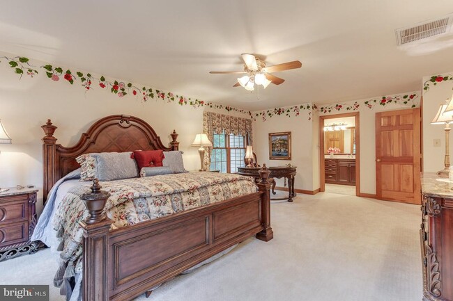 Building Photo - 11688 Sandal Wood Ln