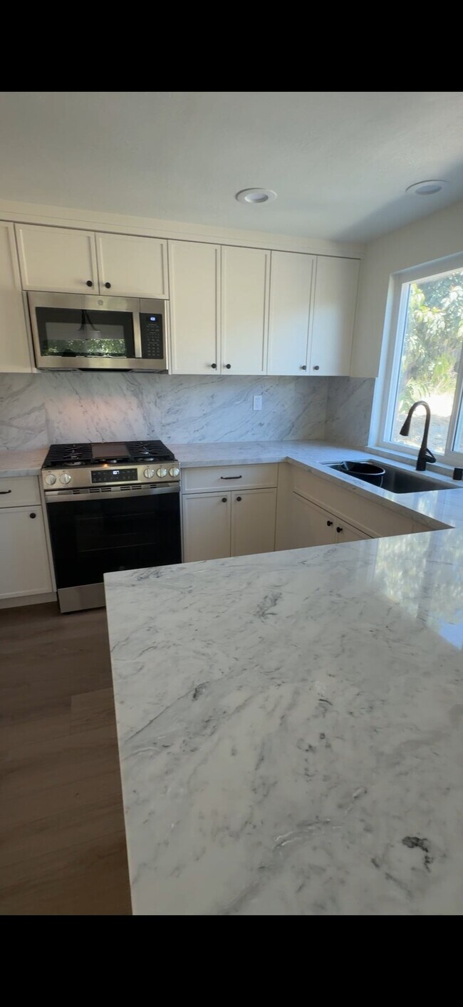 Foto del edificio - 7520 Woodbine Way