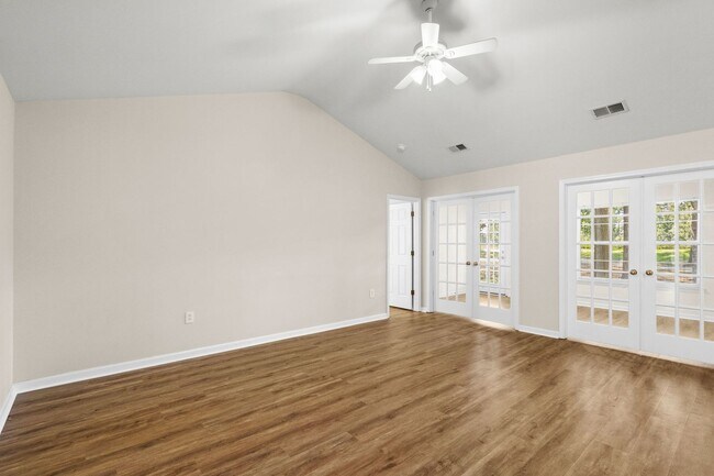 Foto del edificio - 4 Bed / 2 Bath Single Family Home for Rent in Arrowhead