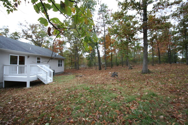 Building Photo - 3 bedroom home in Lake Ozark