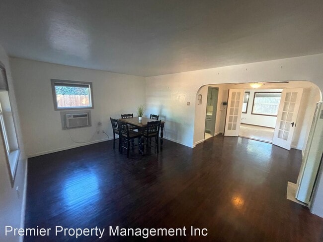Building Photo - 3 br, 1 bath House - 1712 Mangrove Ave