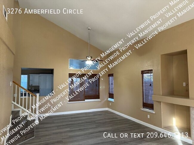 Foto del edificio - 3276 Amberfield Cir