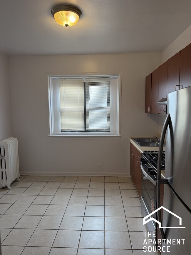 Foto del edificio - 4033 W Gladys Ave