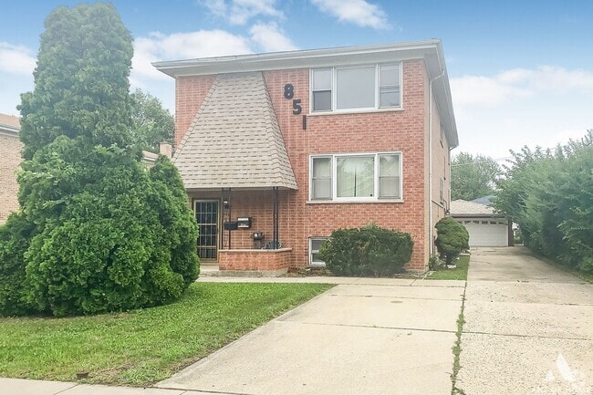 Building Photo - 851 S Addison Rd