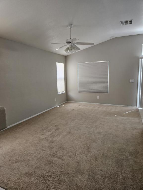 Foto del edificio - 5820 N Ivy Trellis St