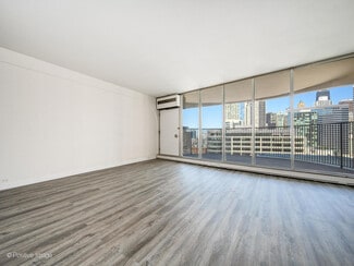 Building Photo - 300 N State St
