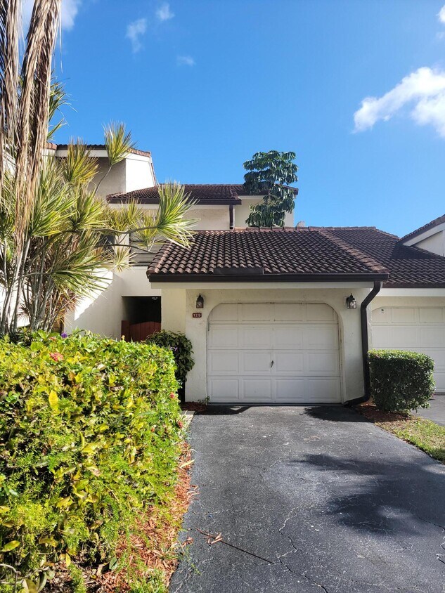 1800 Embassy Dr West Palm Beach, FL 33401 Alquileres en West Palm