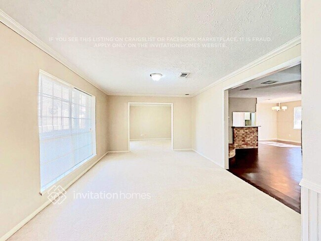 Foto del edificio - 4707 Lost Oak Dr