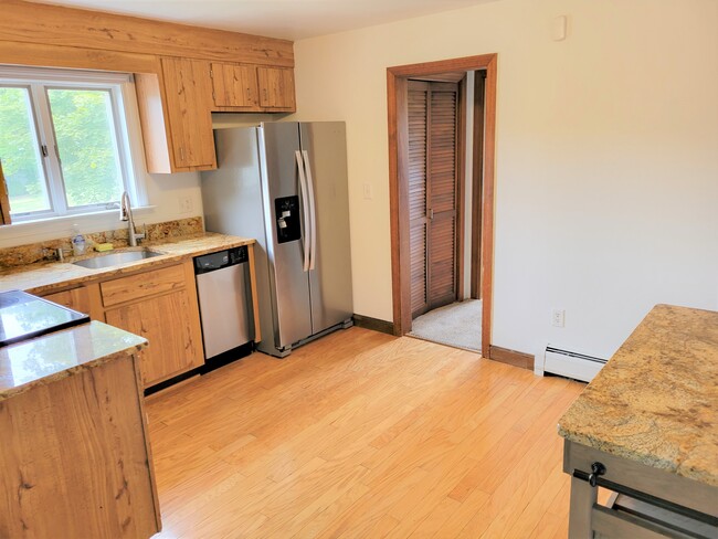 Kitchen - 54 Station St