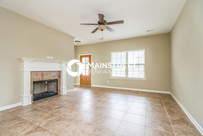 Building Photo - 4 Bedroom Pet-Friendly Home in La Vergne, ...