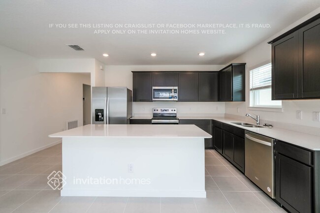 Foto del edificio - 4010 Feldspar Ln